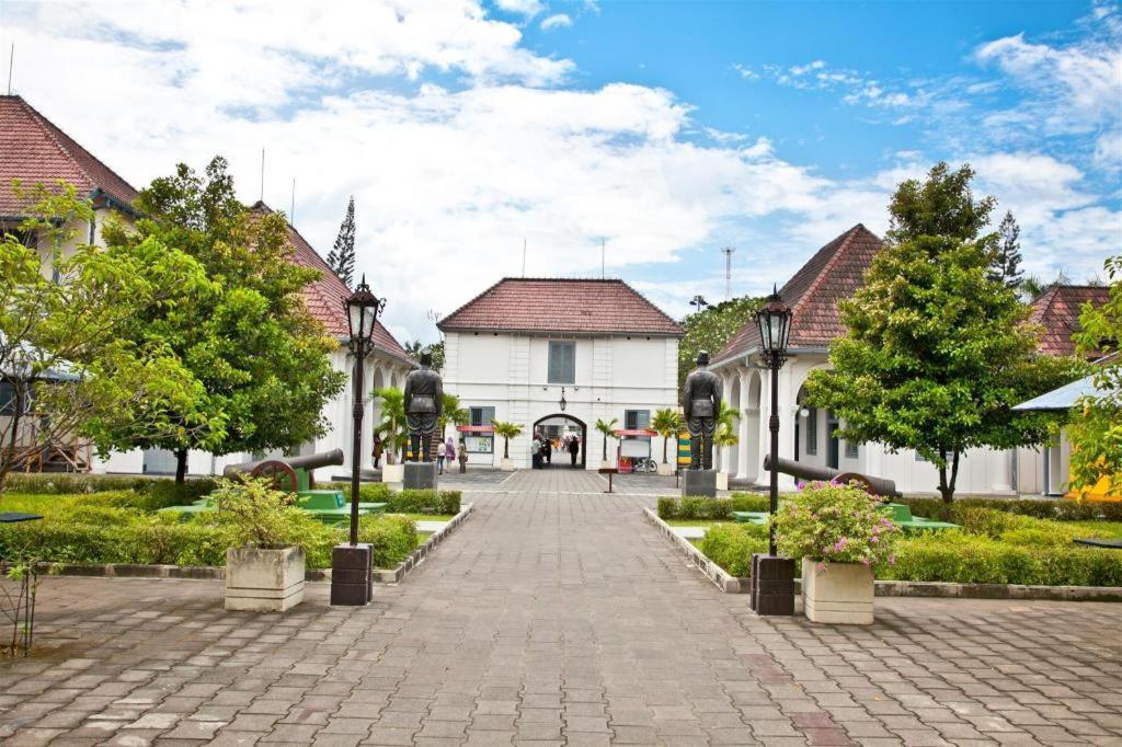Hotel Smedi Coliving à Yogyakarta Extérieur photo